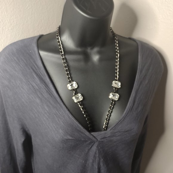 Heavy Metal And Glass Black Chain Necklace 30 Inches - Picture 13 of 14